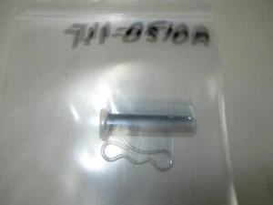 711-0510A CUB CADET/HISUN SPECIALCLEVIS PIN W/QUICK PINFREE SHP - Picture 1 of 1