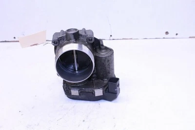 Cuerpo del acelerador BMW 550i 650i 750i X5 X6 750i N63 S63 OEM usado Foto 1 de 4