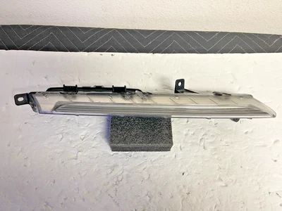 2019-2022 Porsche Cayenne Daytime Run Lamp LED DRL Light Assembly 9Y0-941-182-B - Image 1 of 4