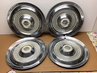 Oldsmobile Jetstar Starfire 1954 1955 juego de tapacubos de 15" usado OEM Foto 1 de 4