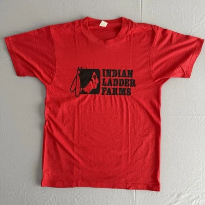Camiseta De Colección Años 80 Screen Stars Puntada Única Hecha en EE. UU. Red Indian Ladder Farms M Foto 1 de 4
