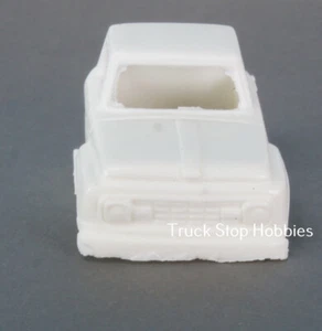 HO 1:87 Ford F700 modelo cabina camioneta poliuretano rígido - KIT SOLO CABINA - Imagen 1 de 2