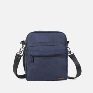 Logan Anti-Theft Messenger slash resistant crossbody - Zoomlite - Picture 1 of 10