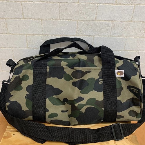 A BATHING APE (BAPE) Borsone A Bathing Ape Estate 2013 Collezione BAPE e MOOK Magazine