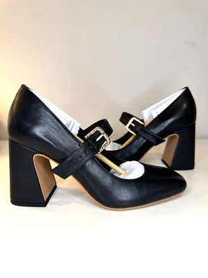 Zapatos de salón Dolce Vita Lakota con hebilla talla 6 | Cuero negro | Usados una vez | En caja Foto 1 de 4