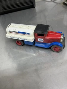 1/25 Marathon Fuel Truck Bank Diecast Metal Joseph Ertl Signed Scale Models - Picture 1 of 5
