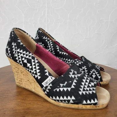TOMS Reina Tribal Wedge 8 Black White Canvas Peep Toe Cork Heel Slip On Cushion - Image 1 of 4