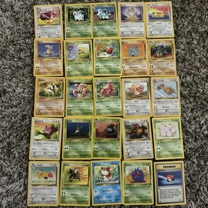 Dschungel Pokemon Master Set Starter 25/64 Karten Common Uncommon keine Holos - Bild 1 von 3
