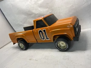 Vintage Tonka Truck 14" Red Pick Up Truck Toy #11060 Pressed Steel - Picture 1 of 12