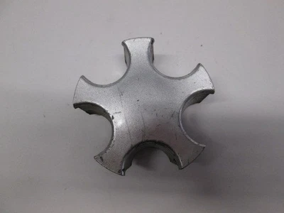 1996 DODGE INTREPID CENTER CAP 4626796 202036 - Image 1 of 2