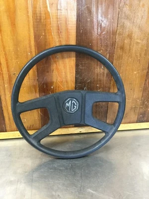 MG MGB 1977-80 • Оригинальный резиновый руль и центральный колпак. Б/у. KMG1430 - Изображение 1 из 4