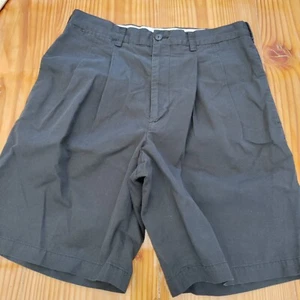 Pantalones Cortos PGA Tour Golf Plisados Delanteros 32 Para Hombre Negros Usados en Excelente Condición - Imagen 1 de 5