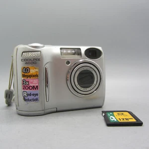 Nikon Digital Camera Coolpix 4600 4.0MP Silver Tested *Read* - Picture 1 of 9