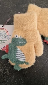 Kids Fluffy Crocodile Mittens by Powder. The Softest Gloves I Have EVER Felt. 🦎 - Picture 1 of 7
