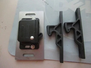 SOUTHCO Aufzug TELEFONKABINE TÜRSCHLOSS #16424-HS1 & EXTRA VERRIEGELUNG - Bild 1 von 3