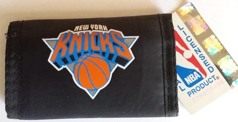 New York Knicks Wallet Qty 2 and 2 Key Tags Cover