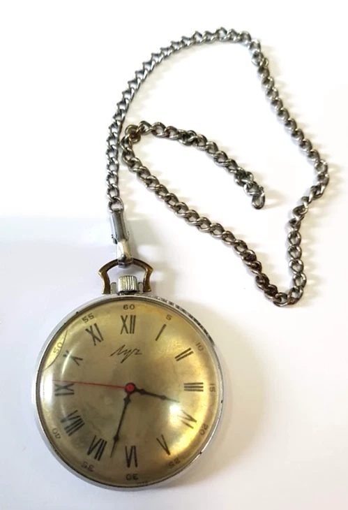 SOVIET RUSSIAN USSR VINTAGE POCKET WATCH LUCH WORKING MECHANICAL RARITY - Image 1 of 4