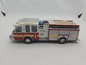 1/64 CODE 3 FDNY SEAGRAVE LADDER COMPANY NO. 1 12838 #FT2 - Picture 1 of 7