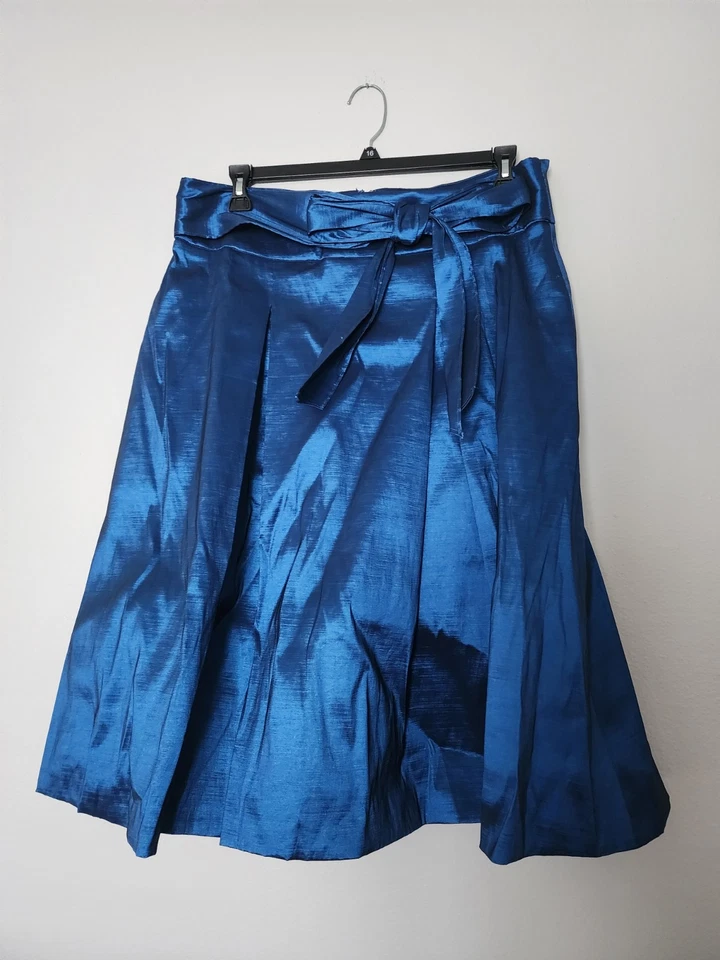 Falda para mujer Preston & Yorke Serafina Tafetta azul talla 16 Foto 1 de 4