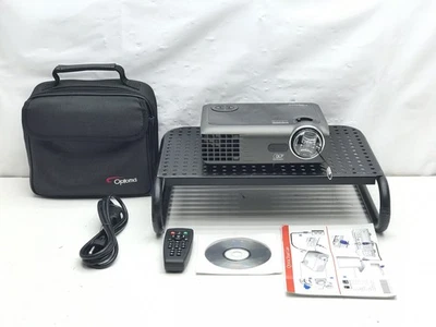 Tela de projeção Optoma EW330 DLP com controle remoto e fonte de alimentação - Imagem 1 de 4