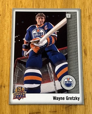 2014 Upper Deck 25th Anniversary #99 Wayne Gretzky HOF Edmonton Oilers - Image 1 of 4
