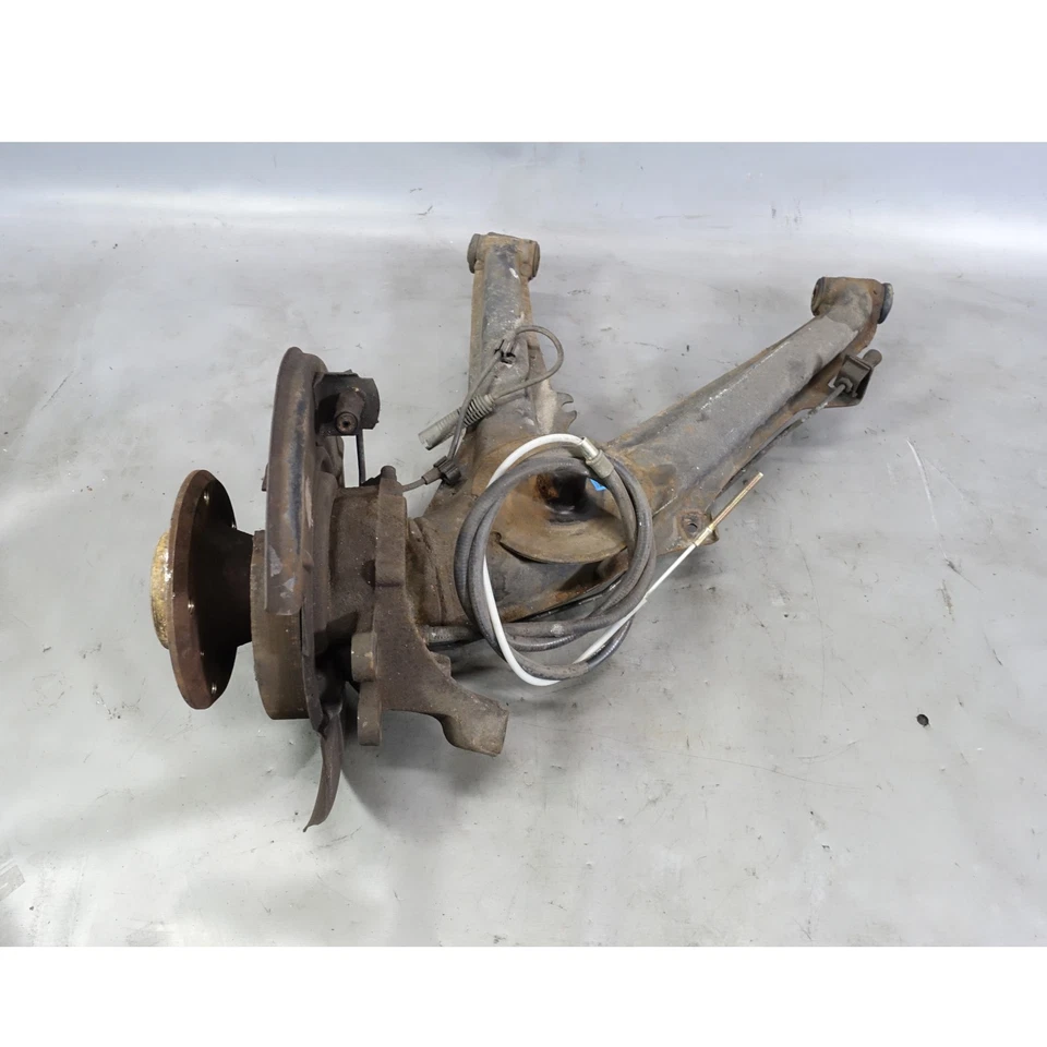 Оригинальный левый задний продольный рычаг управления подшипник 95–99 BMW E36 318ti Compact Z3 1,9 - Изображение 1 из 4