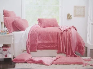 QUEENWEST Kids Girls Cozy Faux Fur Rose Pink Coverlet Blanket - Full/Queen - Picture 1 of 6