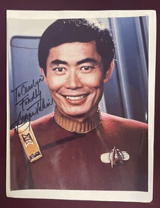 George Takei - Star Trek IV - Foto/Impresión Firmada a Mano - "A Carolyn, con cariño", - Imagen 1 de 4