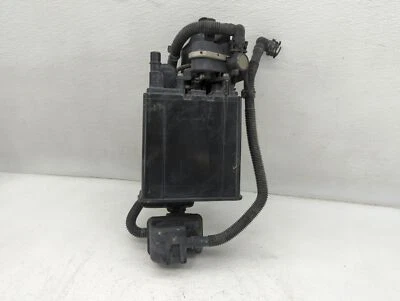 Toyota Corolla 2010 bote de carbón de vapor de combustible FDH70 Foto 1 de 4