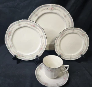 Noritake China ROTHSCHILD 5 Piece Place Setting - Picture 1 of 2