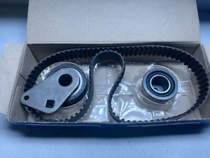 A95*SKF VKMA 07404 Zahnriemensatz für LAND ROVER DISCOVERY, DEFENDER 1x - Picture 1 of 5