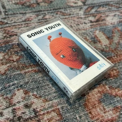 Sonic Youth - diRty  -Cassette (Jul-1992) Geffen Records- Clean-Tested Working! - Image 1 of 4