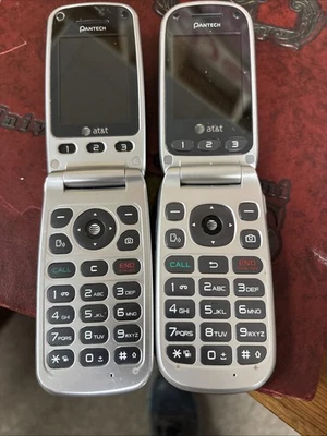 Pantech Breeze III - P2030 Gray (At&t) Cell Phone 3G Basic Flip Phone (2) - Image 1 of 4
