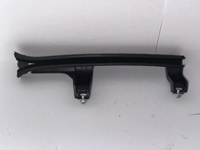 Fiat 500L 2014-2017 puerta trasera derecha ventana descendente vidrio guía OEM Foto 1 de 4