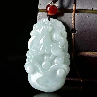 Natural Authentic Green A Jade Jadeite China Style Dog Pendant 狗来福 Foto 1 de 4