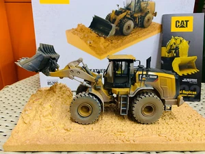 Caterpillar Cat 966M Weathered Medium Wheel Loader 1/50 By Diecast Masters 85703 - Picture 1 of 8