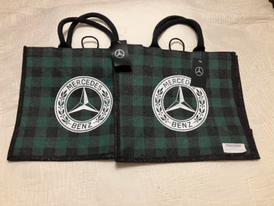 Juego de 2 bolsos de yute a cuadros Mercedes Benz clásicos Laurel Buffalo - verdes - nuevos con etiquetas Foto 1 de 3