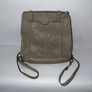 Clarks Pebbled Tan Leather Convertible Backpack Shoulder Sling Bag - Picture 1 of 8