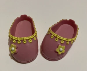 2007 Madame Alexander Doll Pink Shoes only - Picture 1 of 8