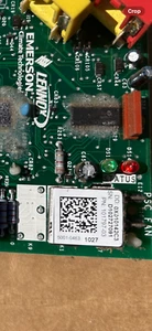 Lennox Emerson XP17 Heat Pump Control Circuit Board 49M12-120 101797-03 - Picture 1 of 2