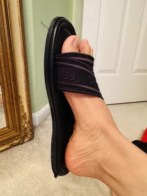 Sandálias/slides femininos Ferragamo Laurene preto tamanho 7 - Imagem 1 de 4