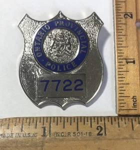 Vintage Obsolete Ontario Provincial OPP Canada Police Pin Badge - Picture 1 of 2