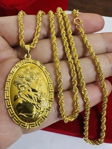 Pure 18K 750 Real Fine Saudi Yellow Gold Queen ll Necklace 18” Inch 6.5g 3.2g - Picture 1 of 24