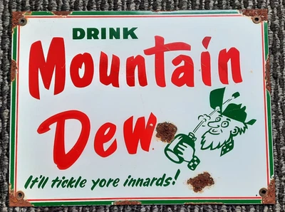 Letrero vintage de metal de porcelana Mountain Dew ~ le hará cosquillas a tus entrañas Foto 1 de 4