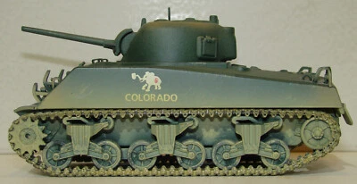 Corgi, US51009 USMC M4A3 Sherman Tank C Co Tarawa, 1943 Colorado - Image 1 of 4