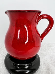 Vintage Black On Red Pitcher Made In Italy Art Deco Style Red Black Gradient - Picture 1 of 9