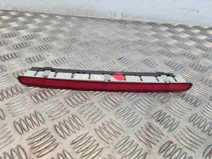 AUDI A3 8P CONVERTIBLE 2009 BOOT LID THIRD BRAKE LIGHT 8P7945097 #4E - Picture 1 of 8