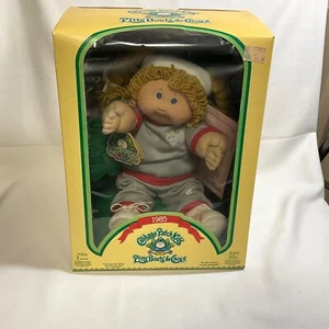 Muñeca Cabbage Patch para niños 1985 Coleco niña trenzas de cabello rubio ojos azules en caja - Imagen 1 de 6