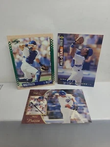 Mike Piazza Dodgers - 3 Card Lot - 1995-96 - Picture 1 of 7