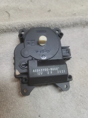 Actuador de aire acondicionado Toyota Camry RAV4 2002-2006 Corolla TUNDRA AEO63700-8300 S54 Foto 1 de 2